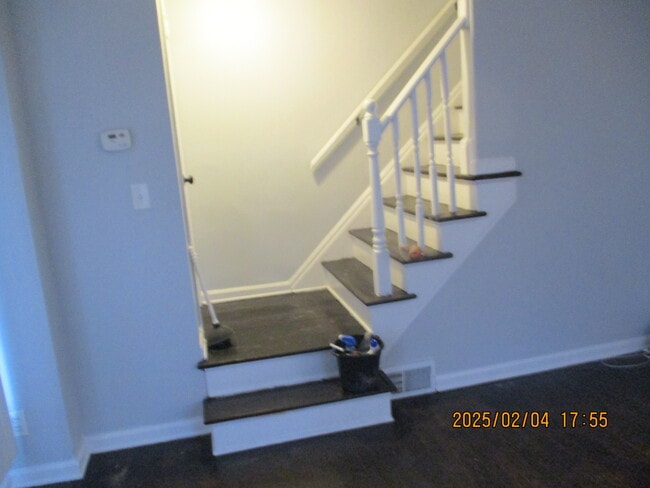 Building Photo - 20100 Schaefer Hwy