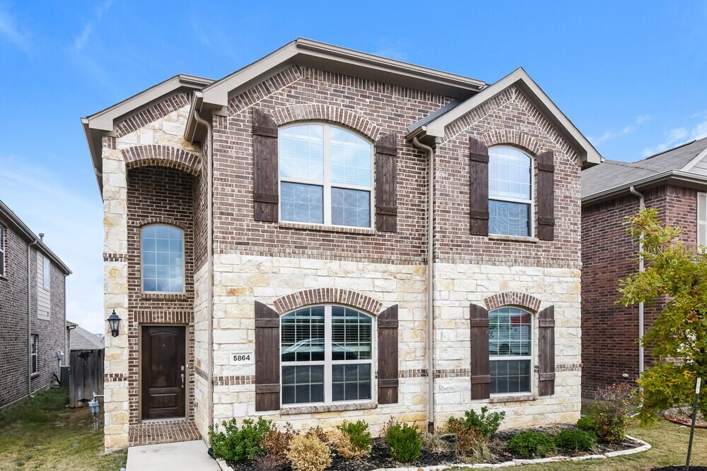 Foto principal - 5864 Fir Tree Ln