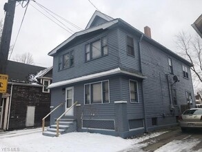 Building Photo - 4509 Bush Ave