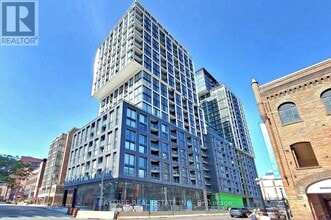 Building Photo - 158 Front St E