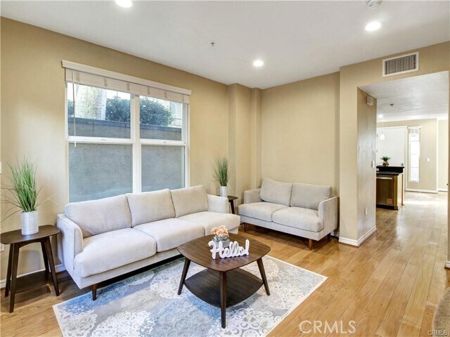 Foto del edificio - 78 E Bay State St