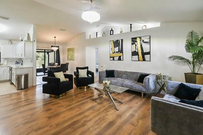Foto del edificio - 3046 Buttercup Ln