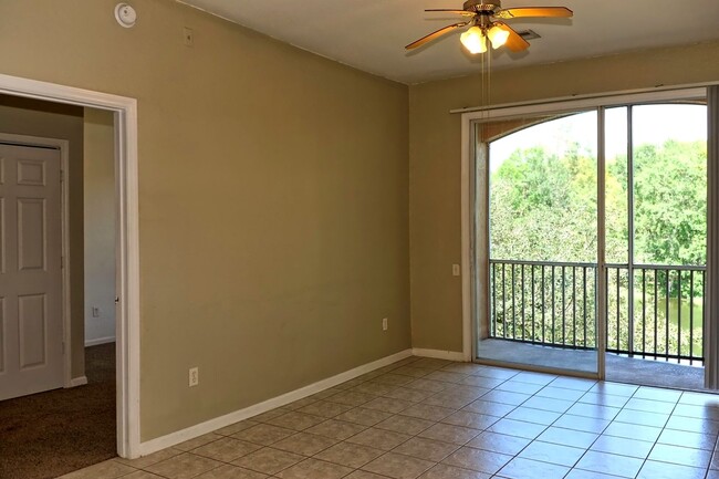 Foto del edificio - 3/2 2nd floor condo overlooking the water ...