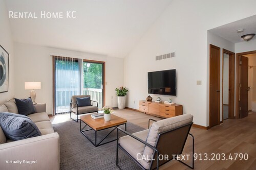 Foto del edificio - 4813 Woodward-