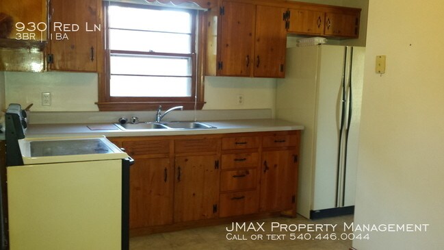 Building Photo - Salem 3 bedroom brick ranch