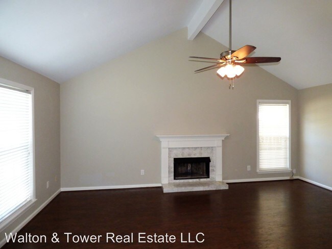 Building Photo - 3 br, 2 bath House - 172 Brook Hollow Dr