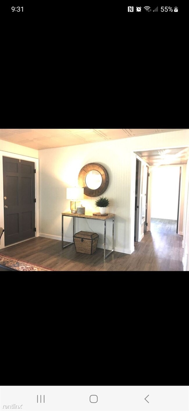 Building Photo - 3 br, 1 bath House - 3727 South Landess St...