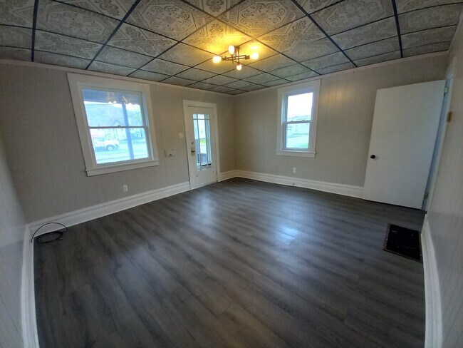 Foto del edificio - 2503 8th Ave-JAMD