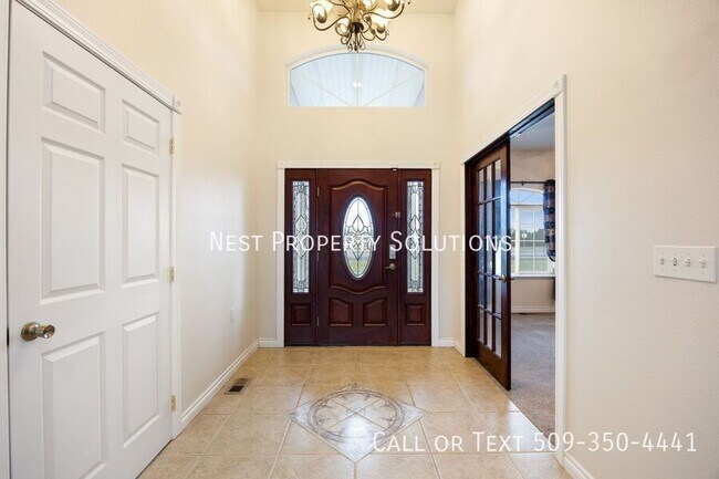 Foto del edificio - 12049 Baseline Rd E