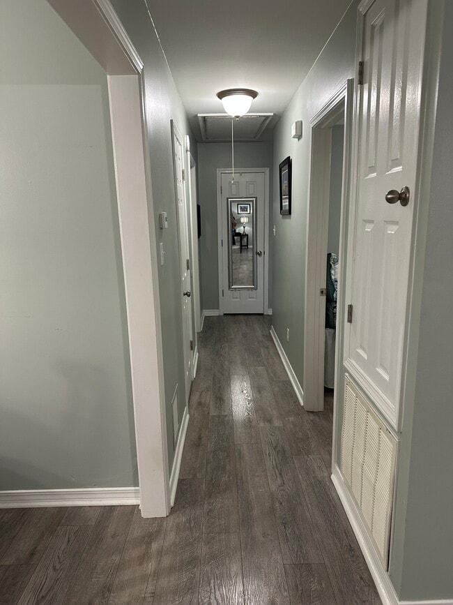 Building Photo - 236 Pine Ridge Dr