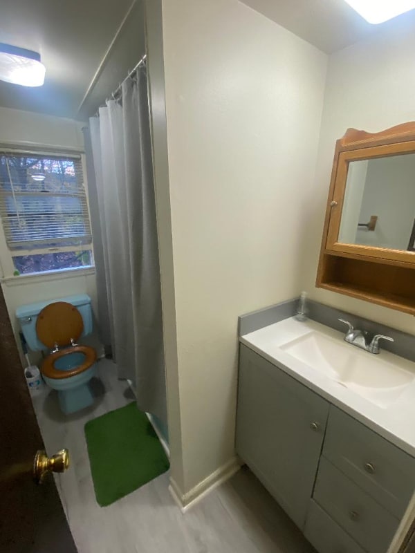 Building Photo - 213 Hamburg Turnpike