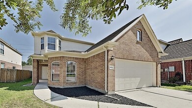 Building Photo - 5026 Forest Hurst Dr