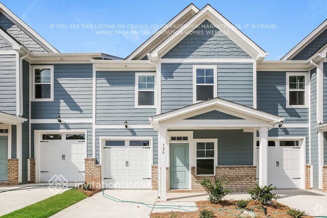 Building Photo - 726 Stewarts Crk Dr