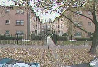 Building Photo - 1322 W Lunt Ave