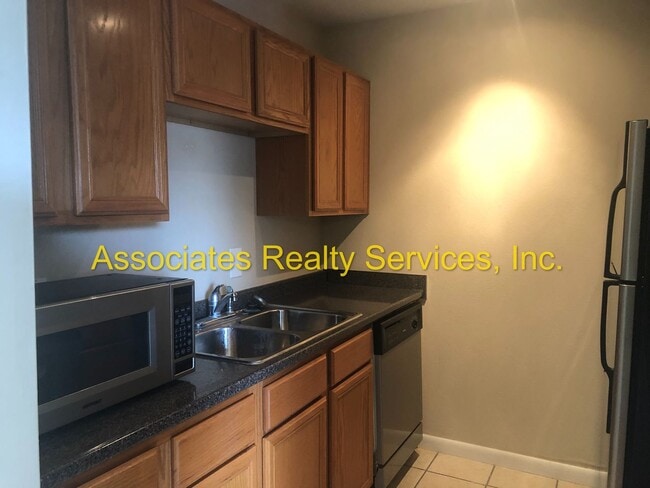 Building Photo - Cute 1bed/1 bath in Hawthorne Reserve w/ POOL!!!