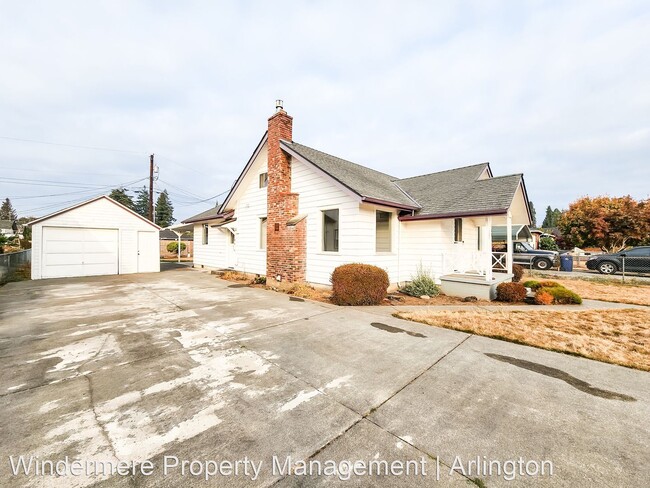 Building Photo - 2 br, 2 bath House - 130 Lenore St