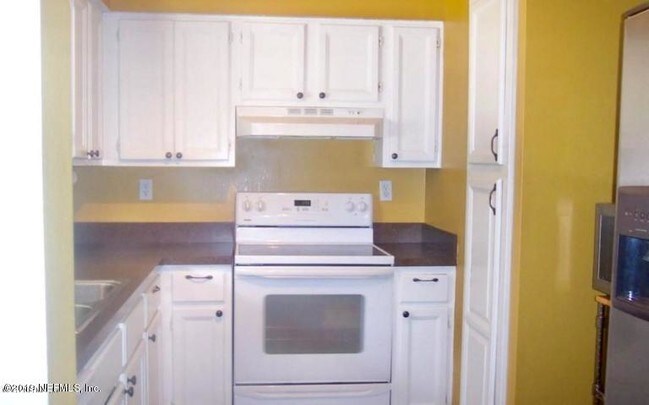 Foto del edificio - 10679 Pine Acres Rd