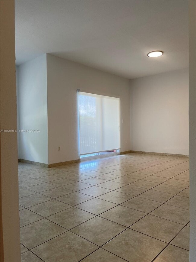 Foto del edificio - 11202 NW 83rd St
