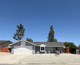 Building Photo - 44466 Meadow Grove St
