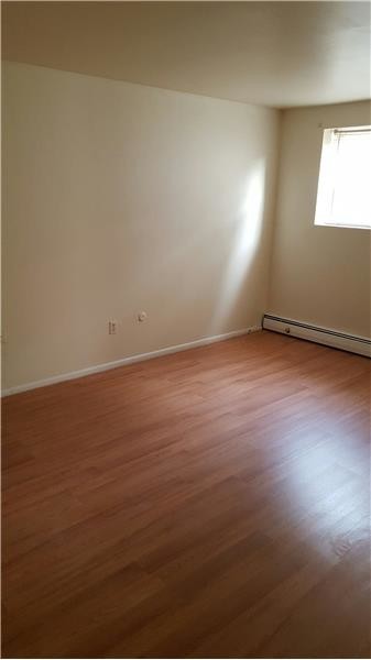 Foto del edificio - 5910 Erdrick St