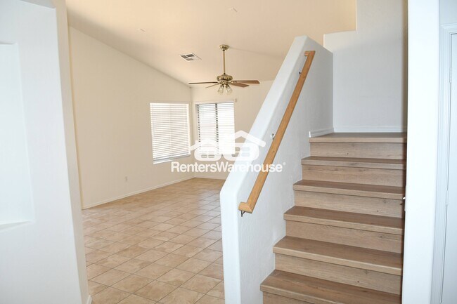 Foto del edificio - 10426 W Oregon Ave