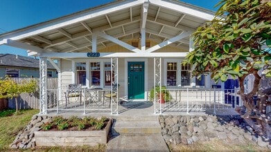 Building Photo - 293 G St