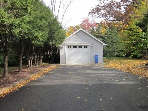 Building Photo - 150 Mountain Ave