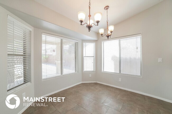 Foto del edificio - 7917 W Hess Ave