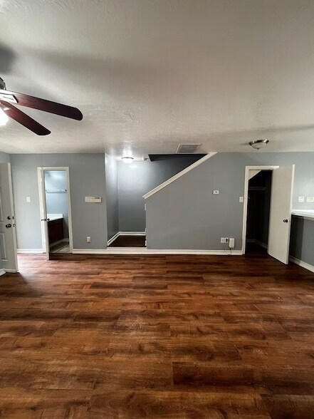 Foto principal - 1013 Ruthven St