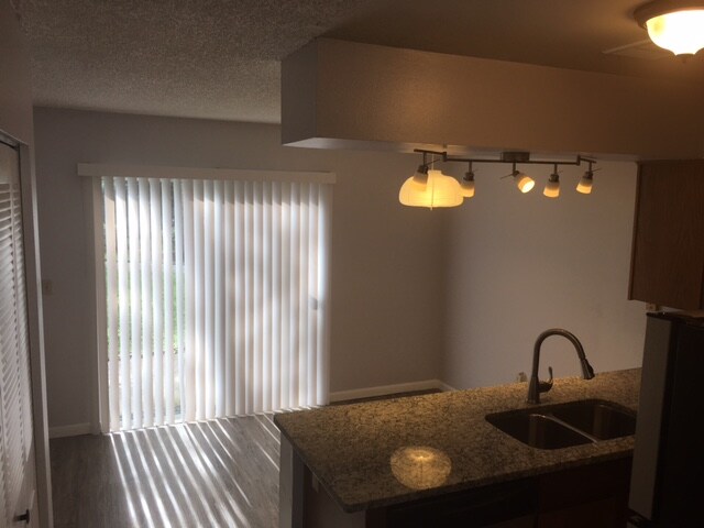 Dining Room - 11316 Grandville Dr