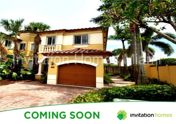 Primary Photo - 1000 Murano Bay Dr