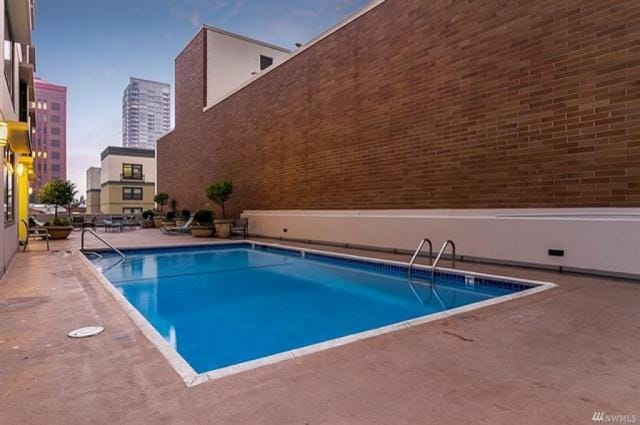 Building Photo - 2 bedroom in Seattle WA 98121