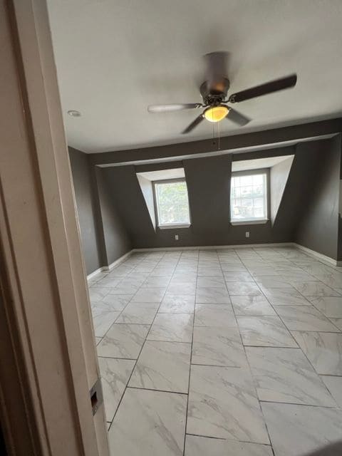 Building Photo - 4826 Bonita Dr