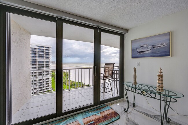 Foto del edificio - 320 Seaview Ct