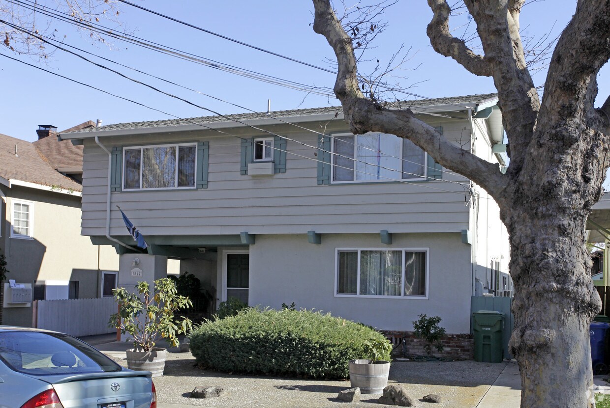 Building Photo - 1522 Verdi St