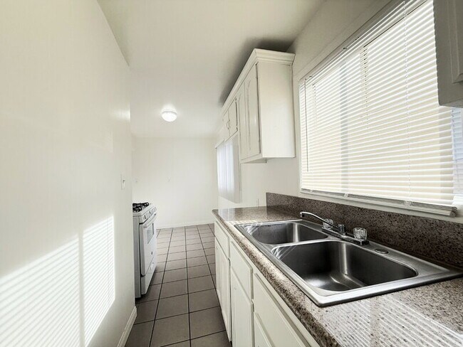 Foto del edificio - 14039 Orizaba Ave