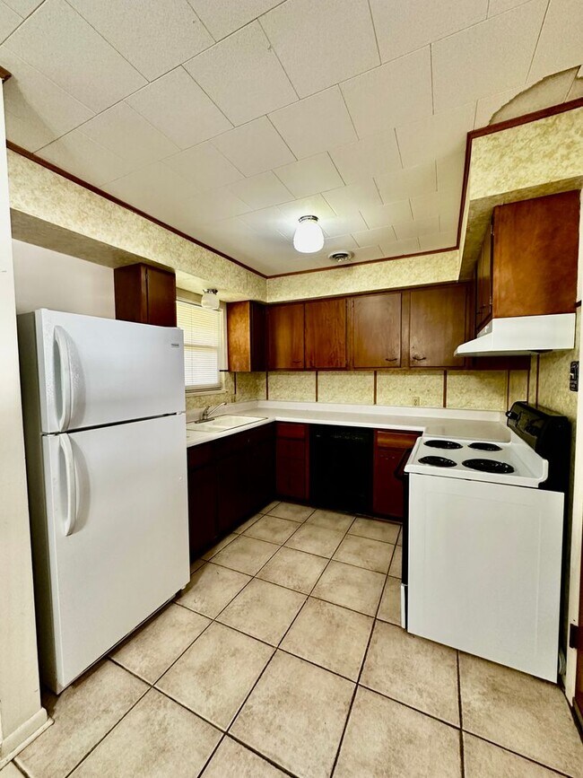 Foto del edificio - 1 Bedroom Apartment