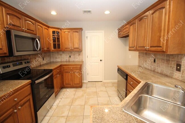 Building Photo - 11618 S Primrose Ct