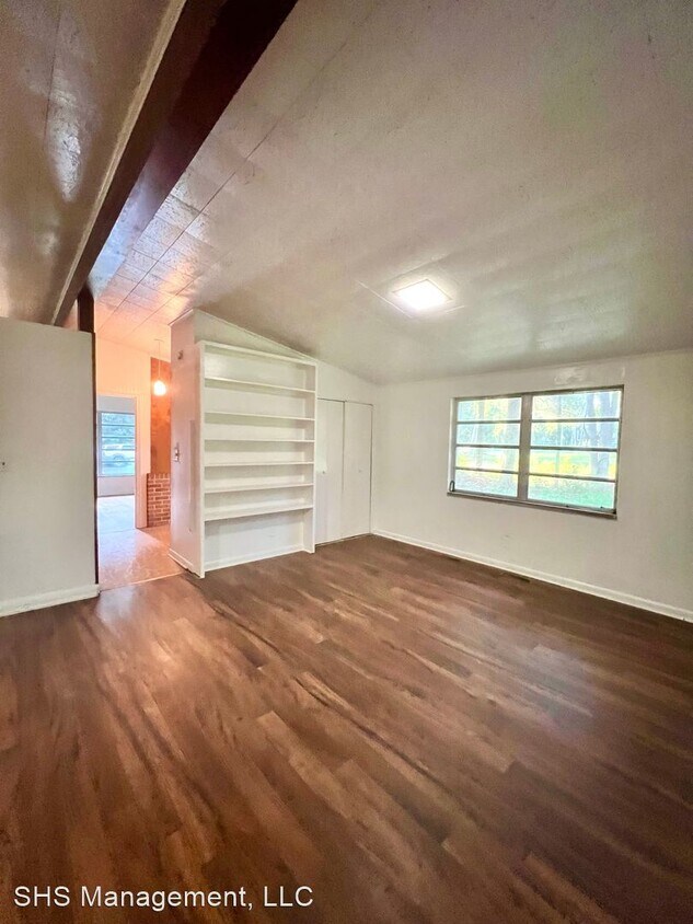 Building Photo - 5 br, 2 bath House - 232 Westminster Drive