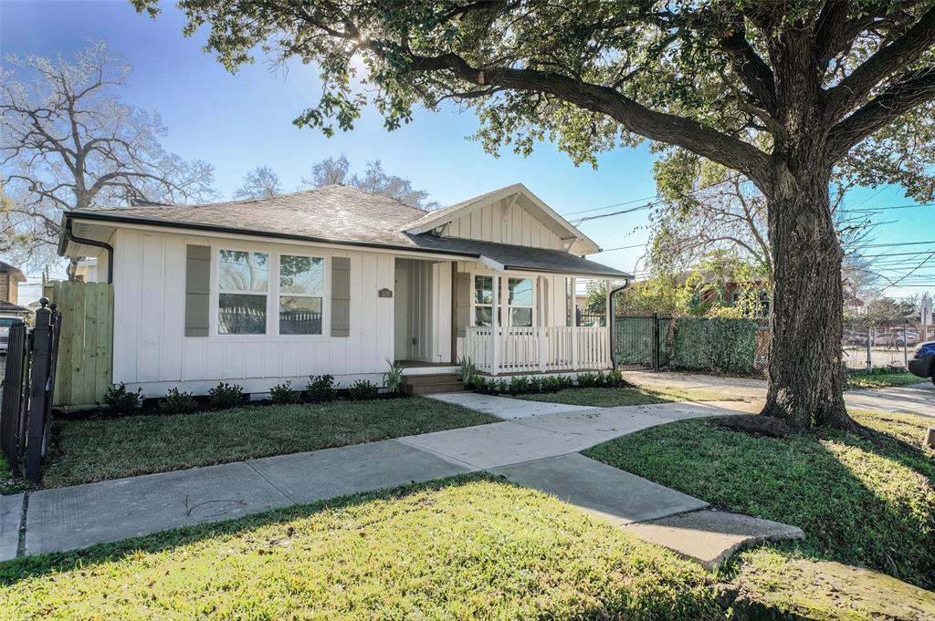 309 Clifton St, Houston, TX 77011 Townhouse for Rent in Houston, TX