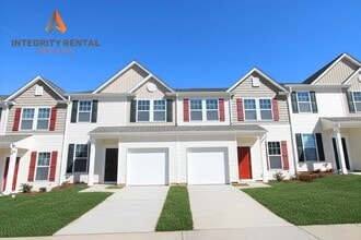 Building Photo - 4642 Kyle Dr
