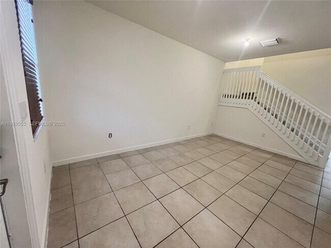 Foto del edificio - 15001 SW 119th Ln