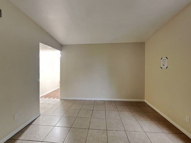Foto del edificio - Move In Special!!!! 3/2 Corner Lot Home W/...