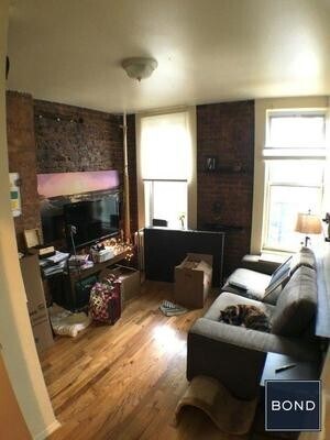 Primary Photo - North 7th Street