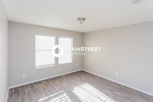 Foto del edificio - 3 Bedroom Pet-Friendly Home in MESQUITE, TX with Main Street Renewal