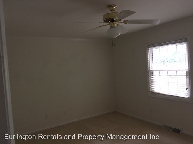 Building Photo - 605 Isley Pl