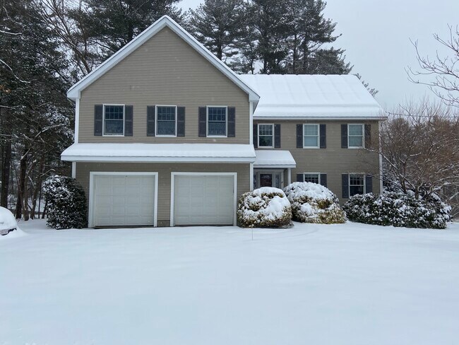 Building Photo - 38 Birchwood Ave