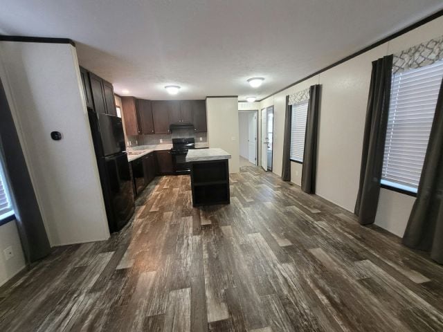 Building Photo - 705 Romeo Dr