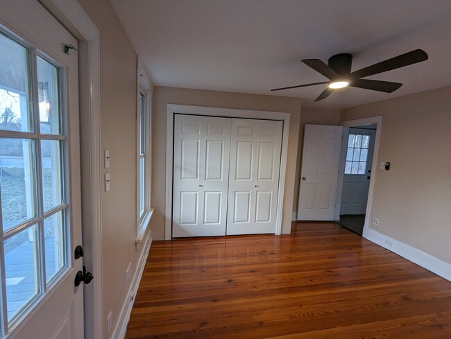 1st floor bedroom - 4828 Doberrer Ave