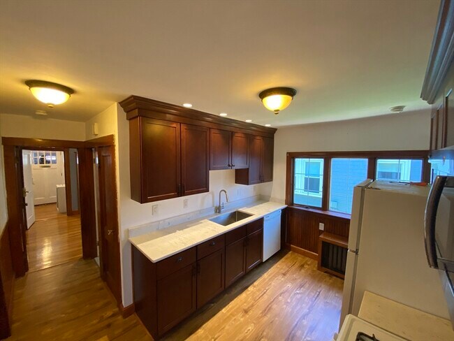 Foto del edificio - 31 Pierce Ave